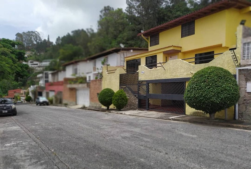 Venta Casa En Los Naranjos 