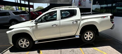 Mitsubishi L200 2.5 Di-d Cabina Doble 4x4 Mt