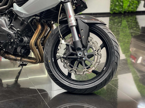 Imagen 4 de 9 de Benelli Tnt