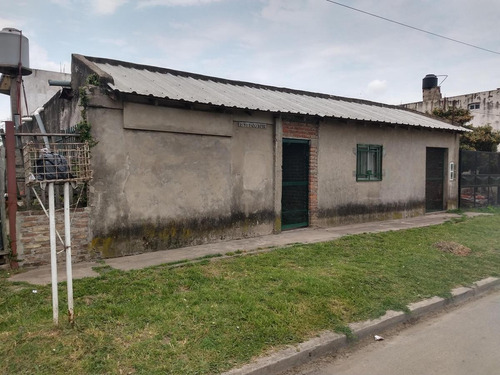 Imagen 2 de 19 de Casa - Gregorio De Laferrere