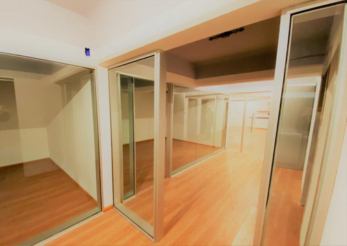 Gran Local Comercial Con 33m De Frente Sobre 18