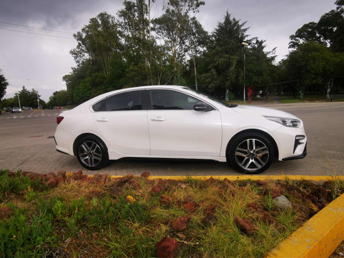 Kia Forte 2.0 Hb Gt Line At