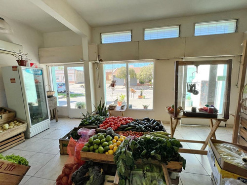 Imagen 3 de 14 de Venta Deposito Con Local Comercial Y Cocheras