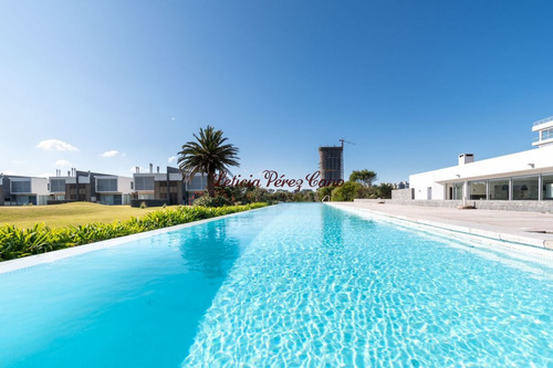 Imagen 2 de 20 de Venta Apartamento En Playa Brava , 2 Dormitorios Con Vista Al Mar