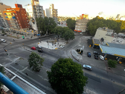 Imagen 2 de 18 de Venta De Apartamento Pocitos 3 Dormitorios