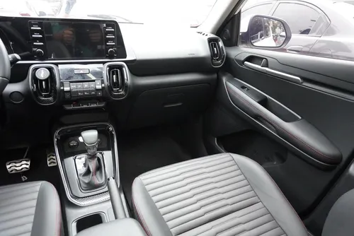 Kia Sonet 1.5 Vibrant Aut