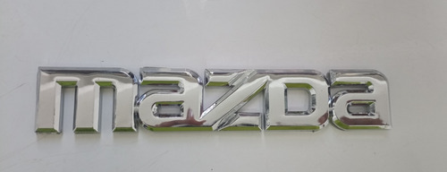 Emblema Letras Mazda 