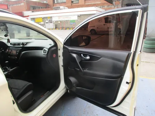 Nissan Qashqai 4x2 2000cc At Aa