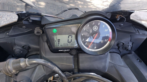 Yamaha R15