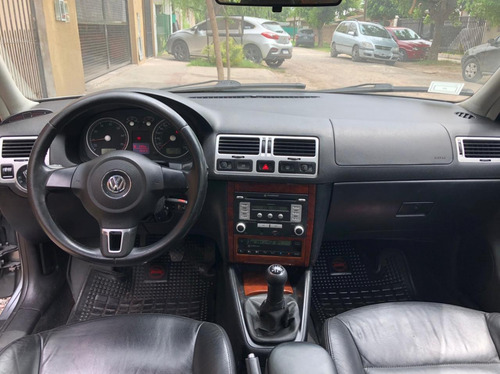 Volkswagen Bora 1.8 Highline T 180cv Cuero