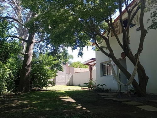 Casa En Villa Elisa (entre Caminos)