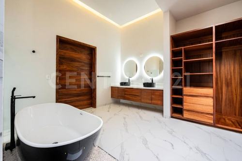 Descubre Acacia 87, Casa Nueva En Venta Con Alberca Privada En Los Tigres