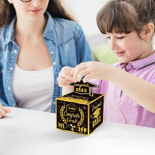 Caja De Regalo Con Dinero Para De Graduación En 3d, E