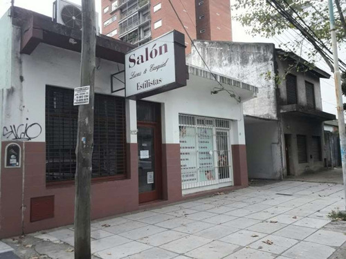 Imagen 2 de 3 de Permuta - Casa Americana De 3 Ambientes En Venta - Ideal Constructor - Moron Centro