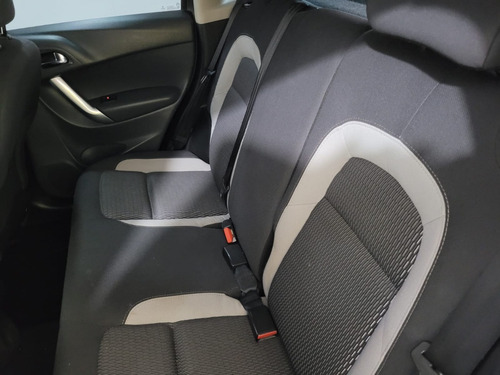 Imagem 11 de 15 de Citroën C3 Attrac 1.5 Flex 8v 5p Mec