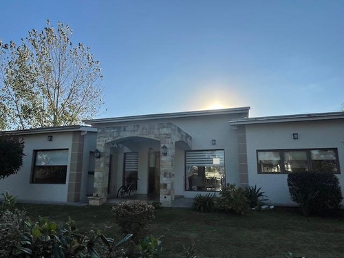 Casa En Venta Club De Campo El Moro, Marcos Paz