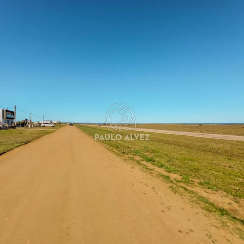 Frente Al Mar