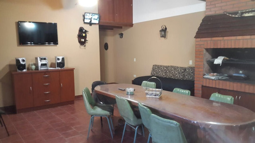 Casa Con Piscina Mogotes