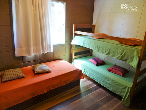 Imagen 17 de 27 de En Venta - Complejo De 7 Casas Con Piscina En Punta Del Diablo