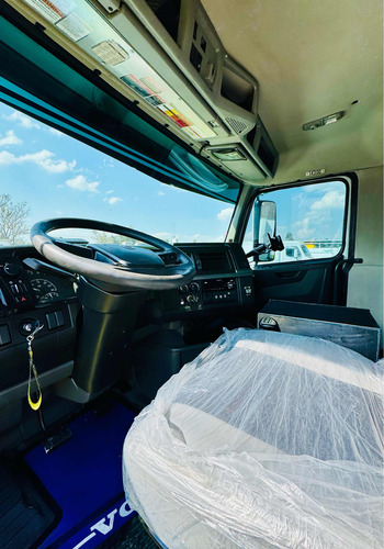 Volteo 7m3 Camion Rabon Volvo Vnr 2019