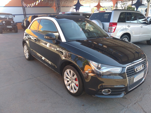 Imagem 2 de 11 de Audi A1 1.4 Tfsi Attraction S Tronic 2011/2012