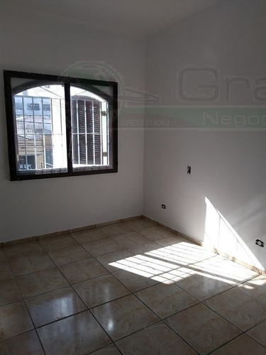 Casa Sobrado Para Venda, 3 Dormitório(s), 226.0m² - 6749