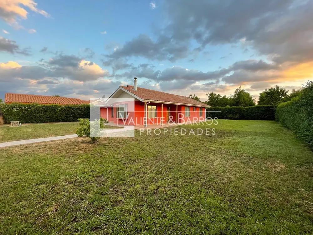 Imagen 2 de 21 de Casa En Venta Condominio Nuevos Campos - La Compañia