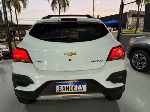 Chevrolet Onix 1.4 MPFI ACTIV 8V FLEX 4P AUTOMÁTICO