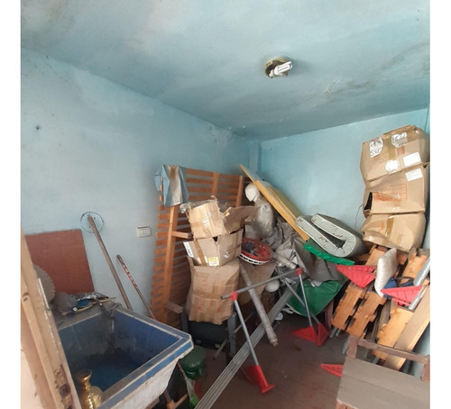Casa A Reciclar C / Local, Sobre Lote De 8,66x 24 Metros !!