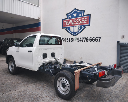 Toyota Hilux 2.8 D-4d Turbo Diesel Chassi 4x4 Manual