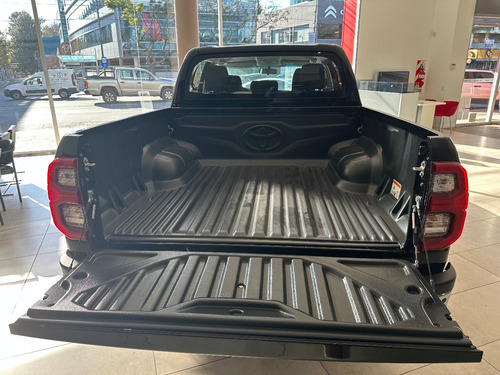 Toyota Hilux Pick-Up 2.8 Cd Srv 204Cv 4X4