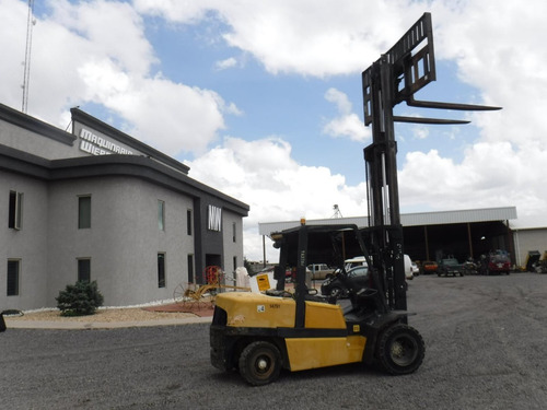 Imagen 7 de 14 de Montacargas Yale Gdp110mj Año 2001 11,000 Lbs Folio 15008