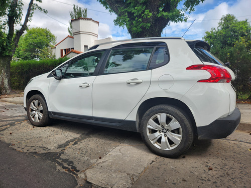 Peugeot 2008 1.6 Allure