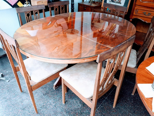 Mesa De Madera Extensible Con Seis Sillas Impecable