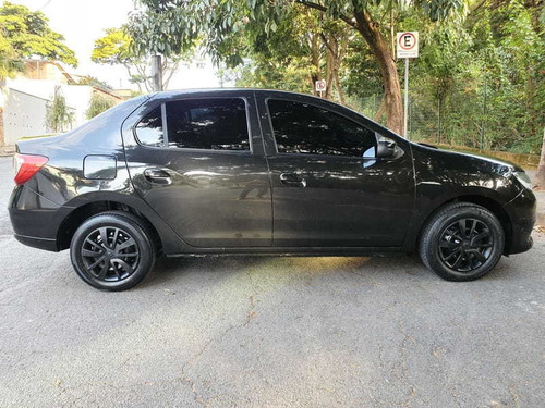 Imagem 4 de 13 de Renault Logan 1.0 Expression 16v Flex 4p Manual 2014