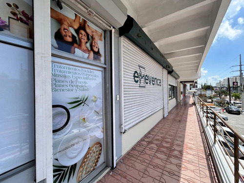 Vendo Local En Renacimiento. Títulos Limpios Y Al Día Super Céntrico!!!!