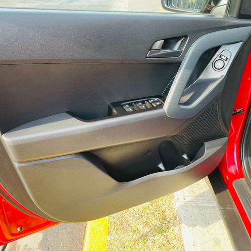 Imagen 14 de 14 de Hyundai Creta 1.6 Gls Mt 2018
