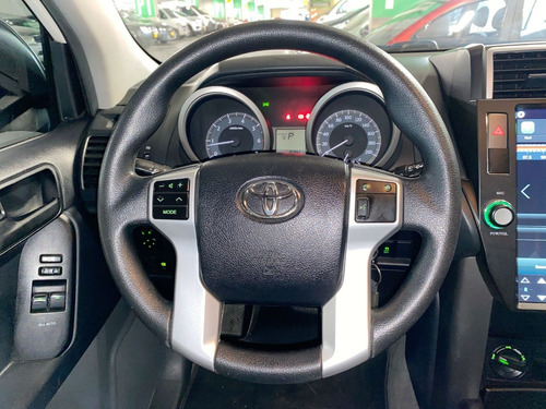 Imagen 15 de 25 de Toyota Prado
