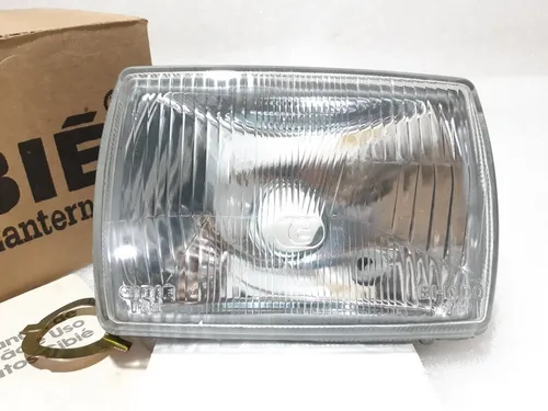 Farol Cibie Biodo H4 Honda Today Titan 89/99 Com Farolete Farol Cibie Biodo H4 Honda Today Titan 89/99 Com Farolete