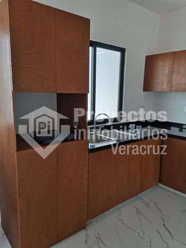 Imagen 2 de 12 de Casa En Venta Colonia El Manantial Boca Del Río Veracruz