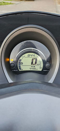 Motor 4 Tiempos- Capacidad Motor 155cc- Bencina 40km Por L