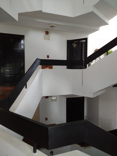 Imagen 5 de 29 de Best House Vende Exclusivo Apartamento En Loma Alta Carrizal