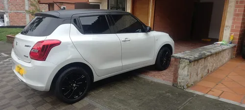Suzuki Swift 1.2 Hybrid 2Wd