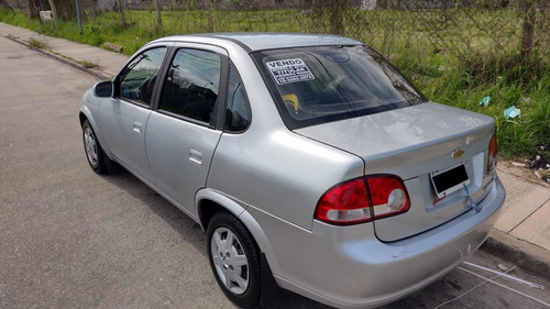 Imagen 5 de 13 de Chevrolet Classic 2014 1.4 Ls Abs Airbag