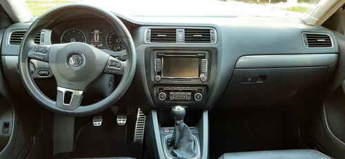 Volkswagen Vento Sportline 2.0 Tsi