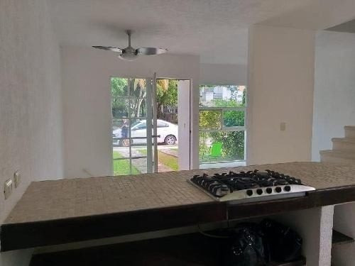Imagen 11 de 30 de Casa En Venta En Playa Del Carmen.