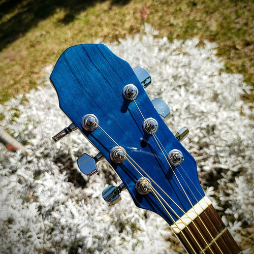 Imagen 7 de 10 de Guitarra Acústica Gracia Modelo 300 C/ecualizador 5 Bandas