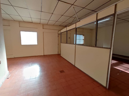 Imagen 8 de 10 de Ac Se Vende Edificio Comercial En El Centro