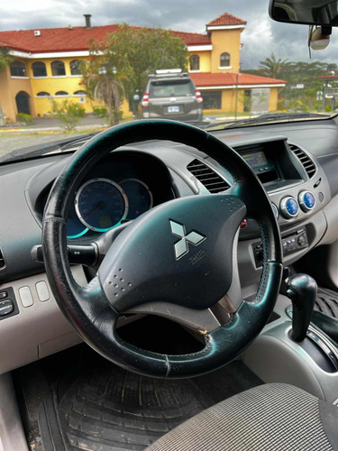 Imagen 9 de 15 de Mitsubishi Sportero Sportero