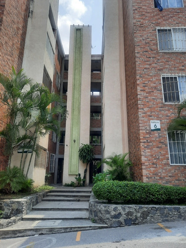 Imagen 3 de 12 de Se Vende Departamento 3er Piso, Alberca Y Jardín